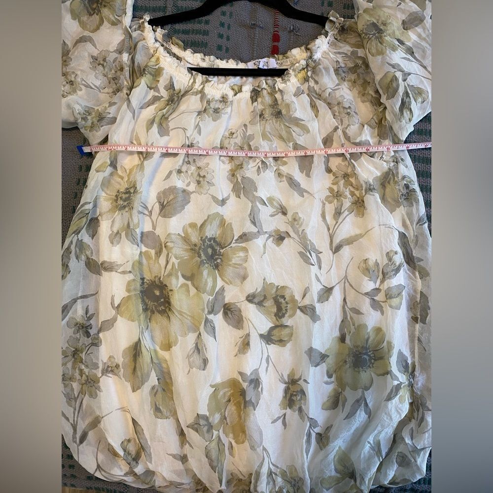 Italian Made Floral Peasant Long Sleeve Blouse, Soft & Silky, Size S - Picture 8 of 9